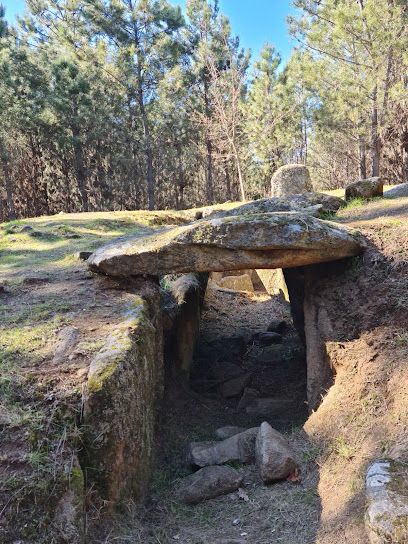 Dolmen de Mamaltar do Vale de Fachas