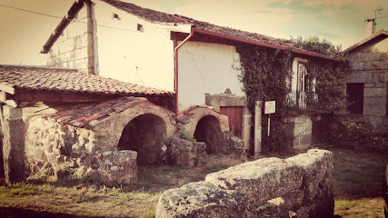 Oficinas y Hornos de Alfarería de la Cruz de Piedra