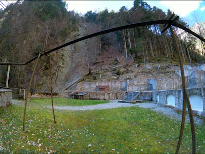 Ruinas del histórico Bad Weissenburg