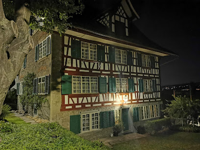 Museo de Vivienda y Porcelana