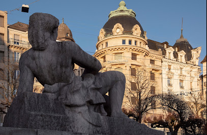 Escultura 'Aurore' de Milo Martin