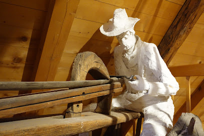 Museo de Distrito Höfli