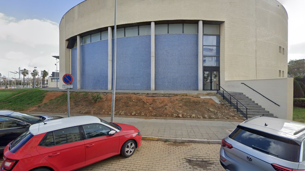 Galería Municipal de Arte 'Charo Olías'