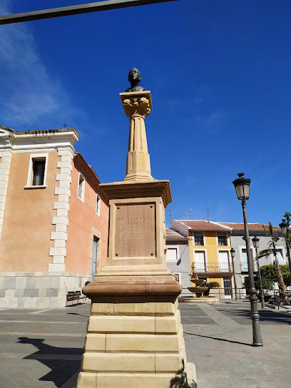 Monumento a Cipriano Galea