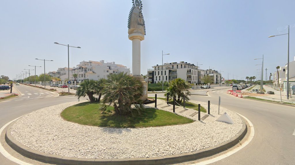 Monumento Virgen de Regla