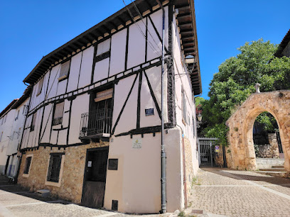 Antigua Botica Ldo. Luis Martínez Del Valle