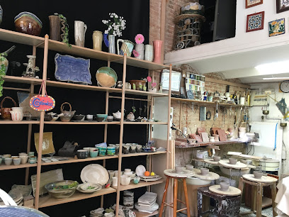 Taller de ceràmica Artemis