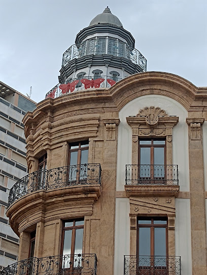 Edificio De Las Mariposas