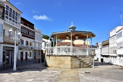 Plaza antigua Vila Vella
