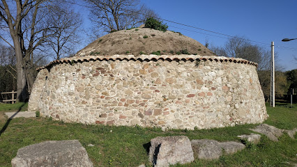 Pous de glaç de Can Gurri