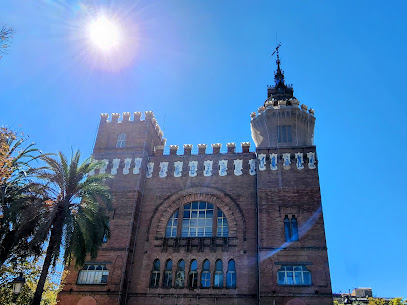 Castillo de los Tres Dragones