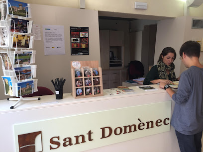 Centre de Turisme Cultural Sant Domènec | Oficina de Turisme y Museo de la Vila de Peralada y Claustro románico Sant Domènec