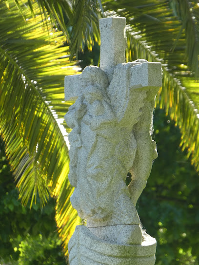 Cruceiro Virxe Da Barca e Cristo
