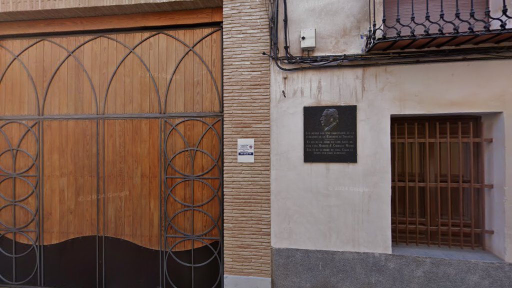 Cofradías del Santísimo Cristo del Consuelo y Jesús Resucitado