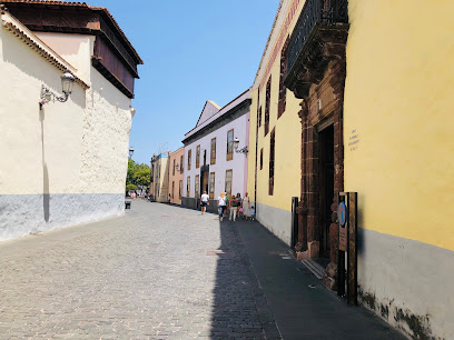 Museo, trajes típicos de Tenerife