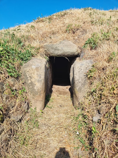 Møllehøj Jættestue