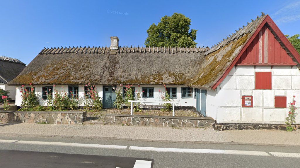 Skibshallerne y La Vieja Casa