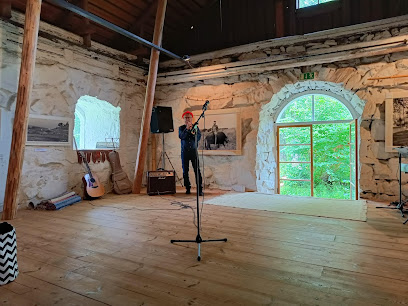 Establo de Arte Lohilampi