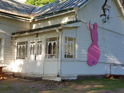 Galleria Koivulinna y Museo