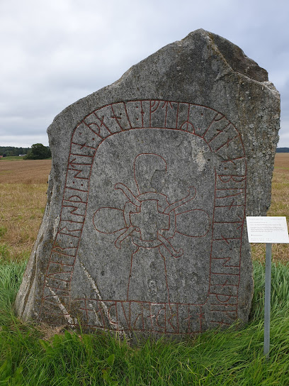 Eggvena Runestone