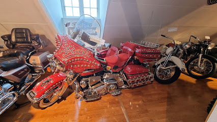 Museo del Motor Bynanders