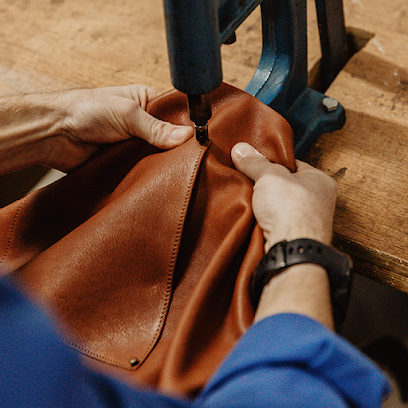 Kallfeldts läder AB, venta de fábrica