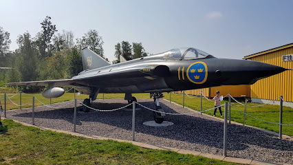Museo Aeronáutico F11