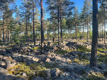 Labirintos de piedra Gullaskruv