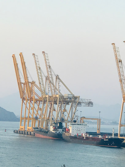 Puerto Portugués de Khorfakkan