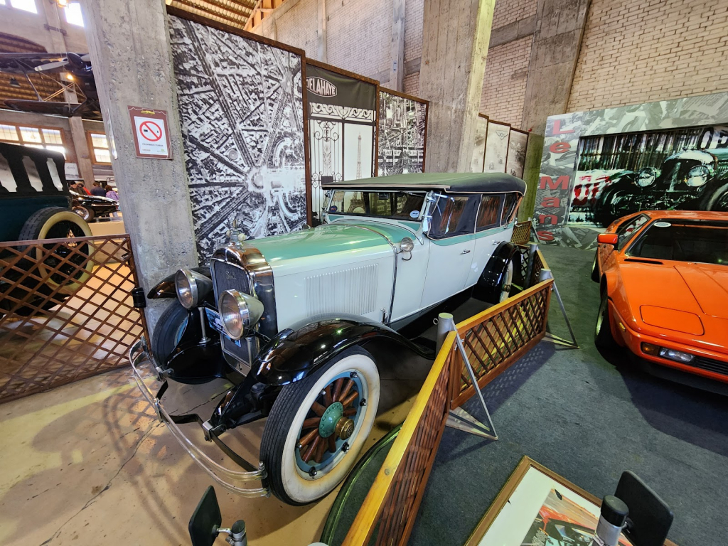 Sala de Ventas del Museo del Automóvil