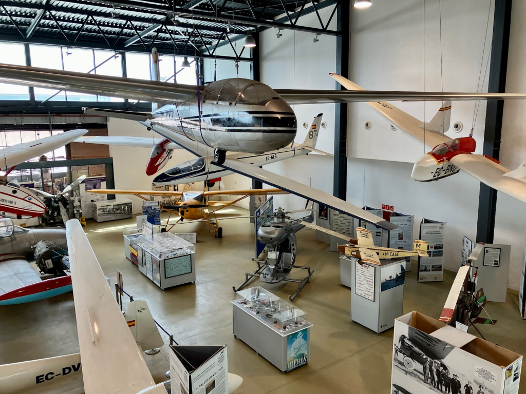 Centro Cultural Aeronáutico