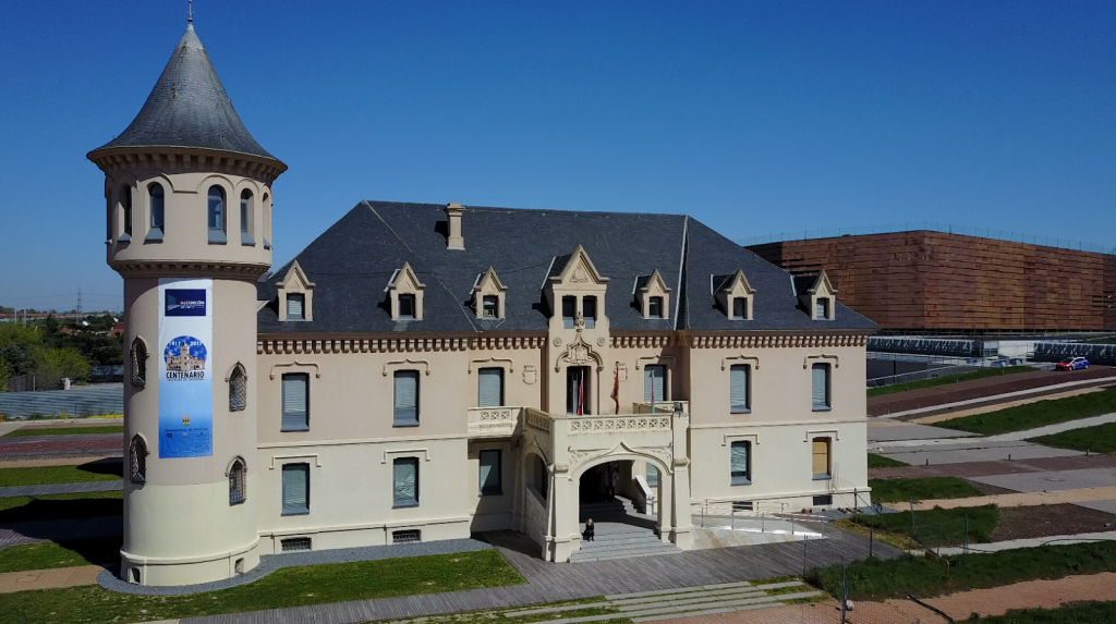 Castillos de Valderas y Museo de Arte en Vidrio de Alcorcón