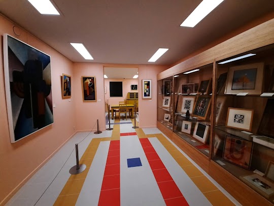 Museo de Arte Abstracto