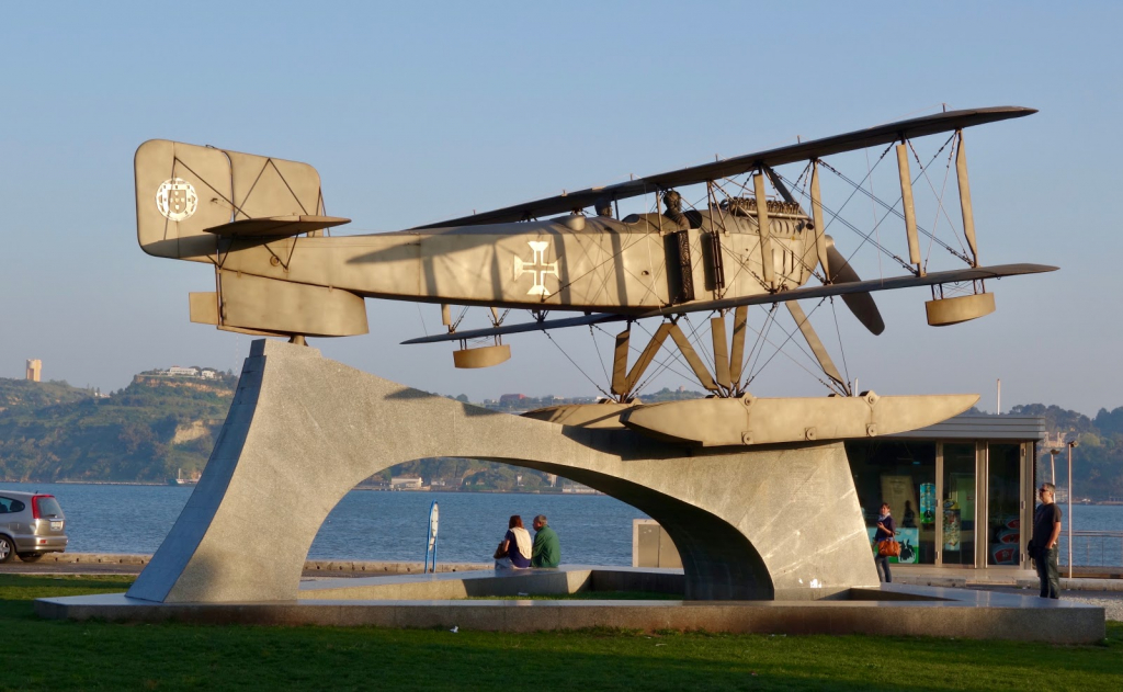 El Primer Avión Transatlántico