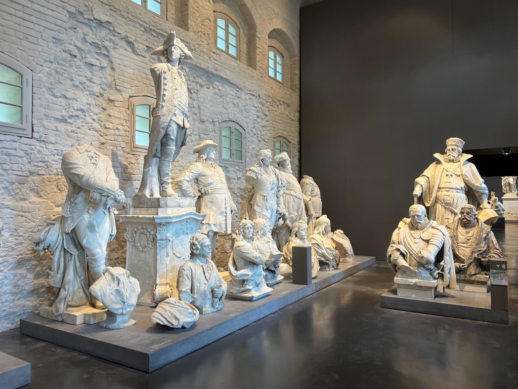 Desvelado, Berlín y sus monumentos