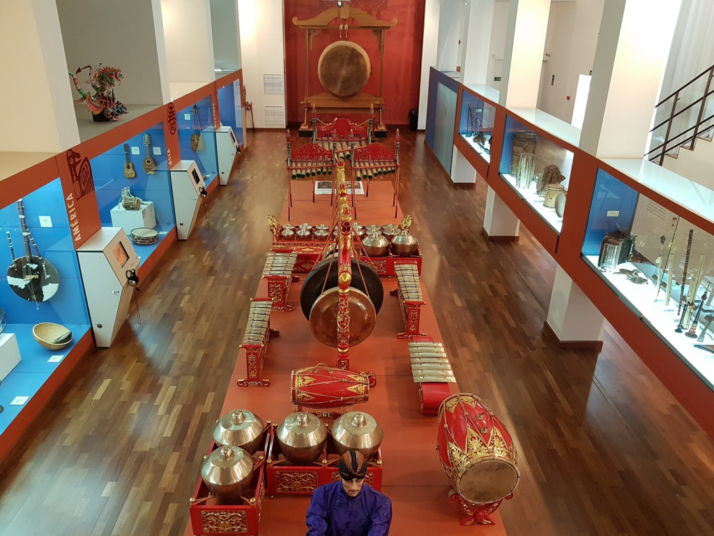 Museo de Música Étnica. Colección Blanco Fadol.