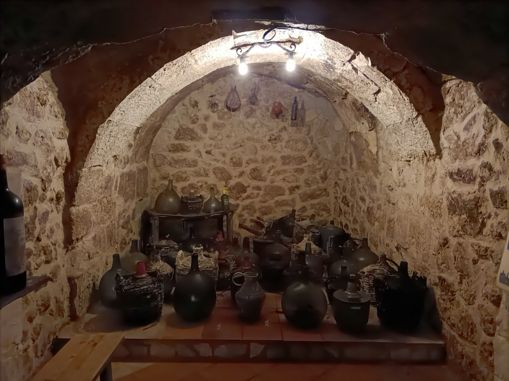 Ribiértete (Bodega subterránea,…) (ubicado en Aranda de Duero, España)