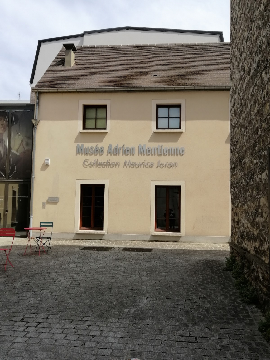 Museo Adrien Mentienne