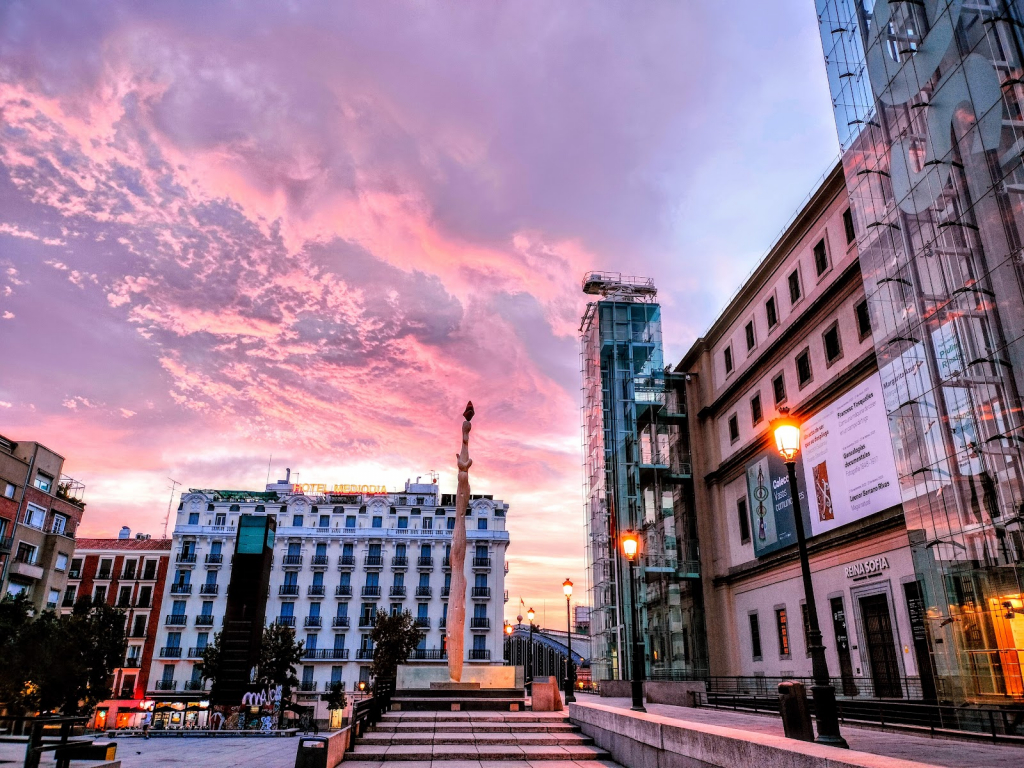 Plaza Museo Reina Sofía