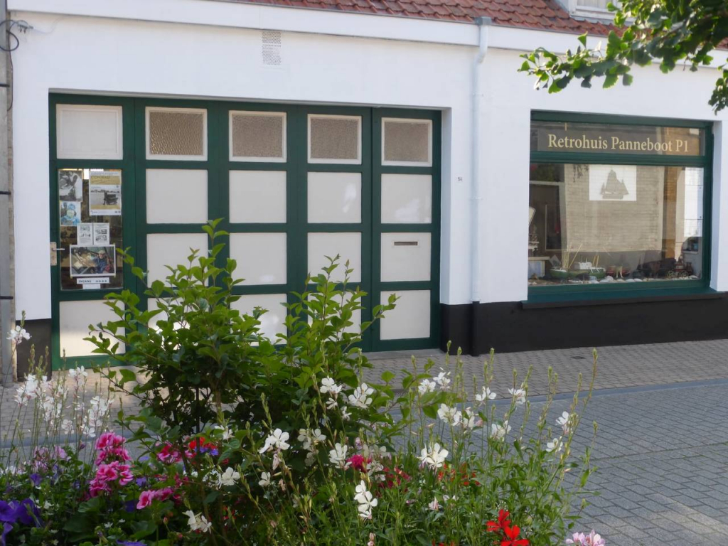 Retrohuis Panneboot P1